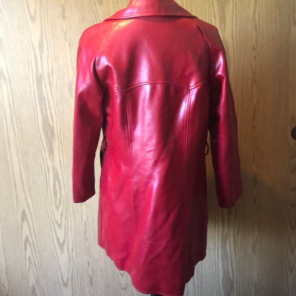 Vintage red pleather jacket 12 - Picture 5 of 8